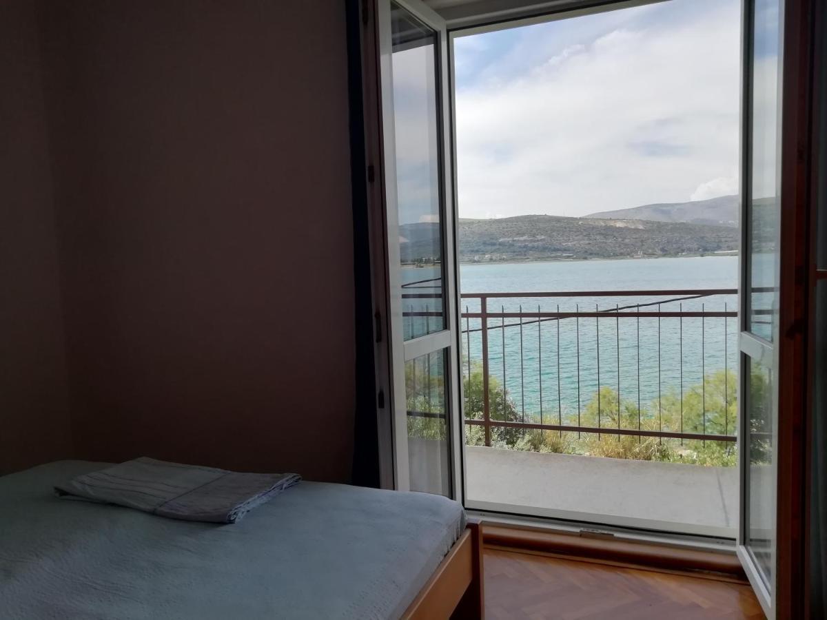Apartmani Ante Трогир Екстериор снимка