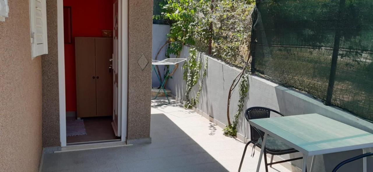 Apartmani Ante Трогир Екстериор снимка