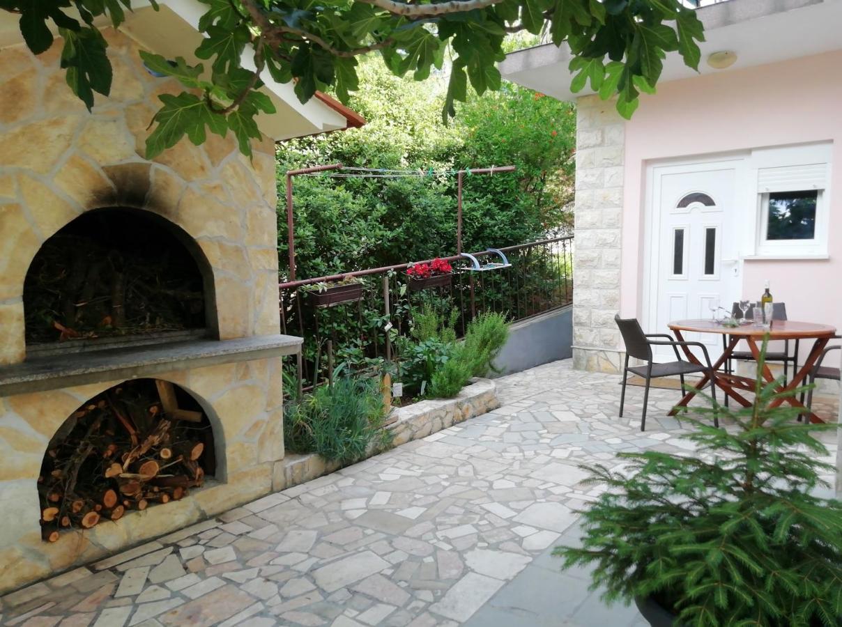 Apartmani Ante Трогир Екстериор снимка