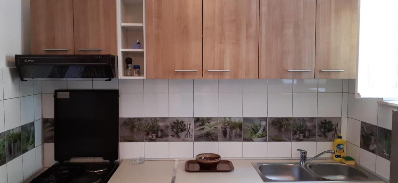 Apartmani Ante Трогир Екстериор снимка