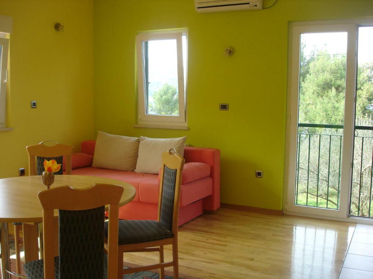 Apartmani Ante Трогир Екстериор снимка