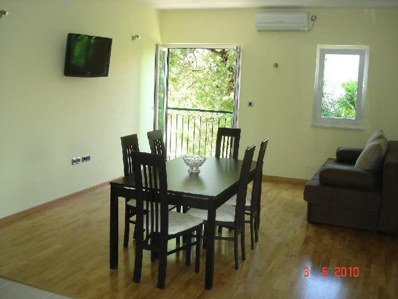 Apartmani Ante Трогир Екстериор снимка