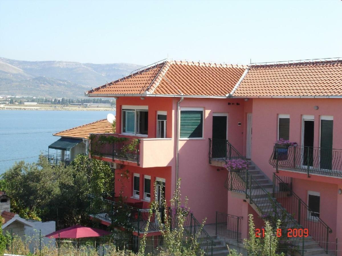 Apartmani Ante Трогир Екстериор снимка